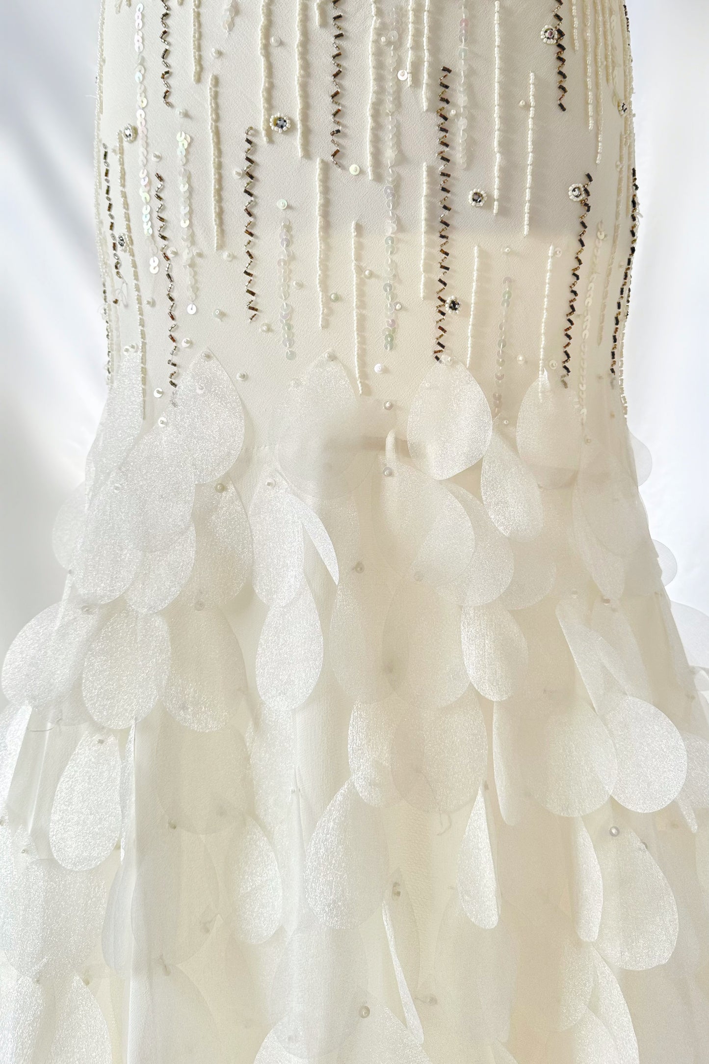 ETHEREAL WHITE SWAN EMBELLISHED SILK BACKLESS GOWN