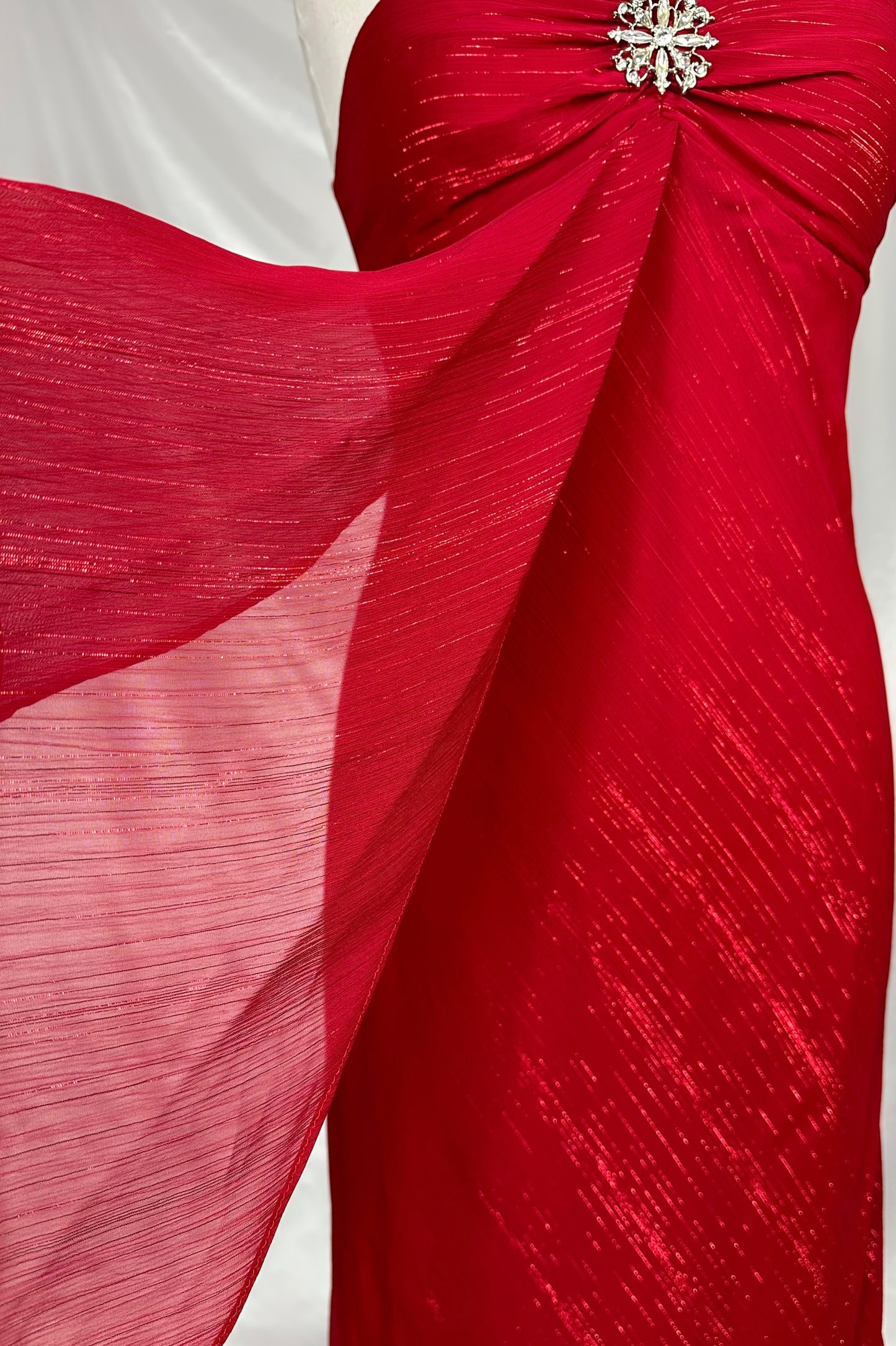 SCARLET SHIMMER HALTER-NECK MAXI DRESS