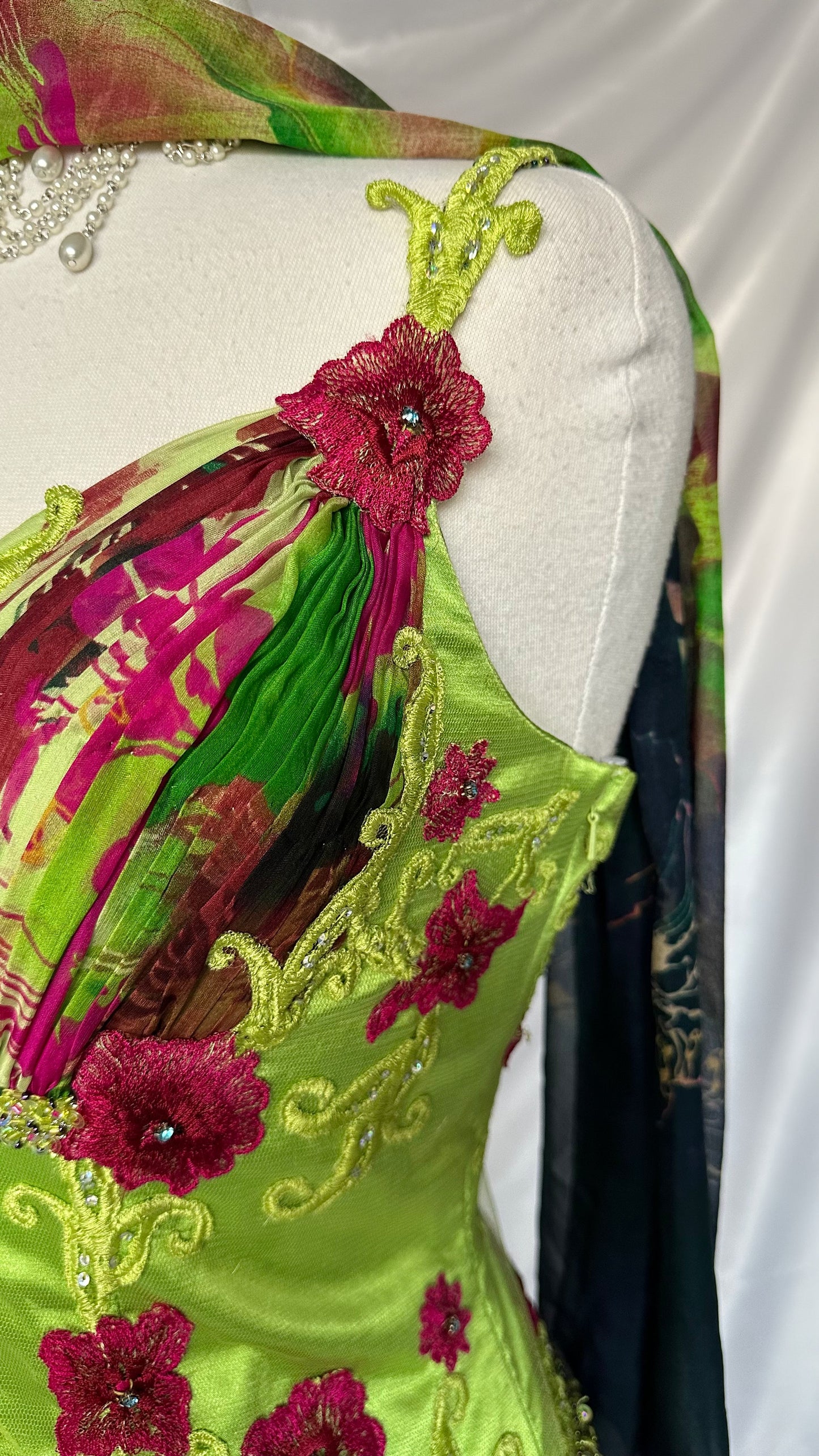TROPICAL OASIS SILK EMBELLISHED MIDAXI DRESS WITH MATCHING SCARF