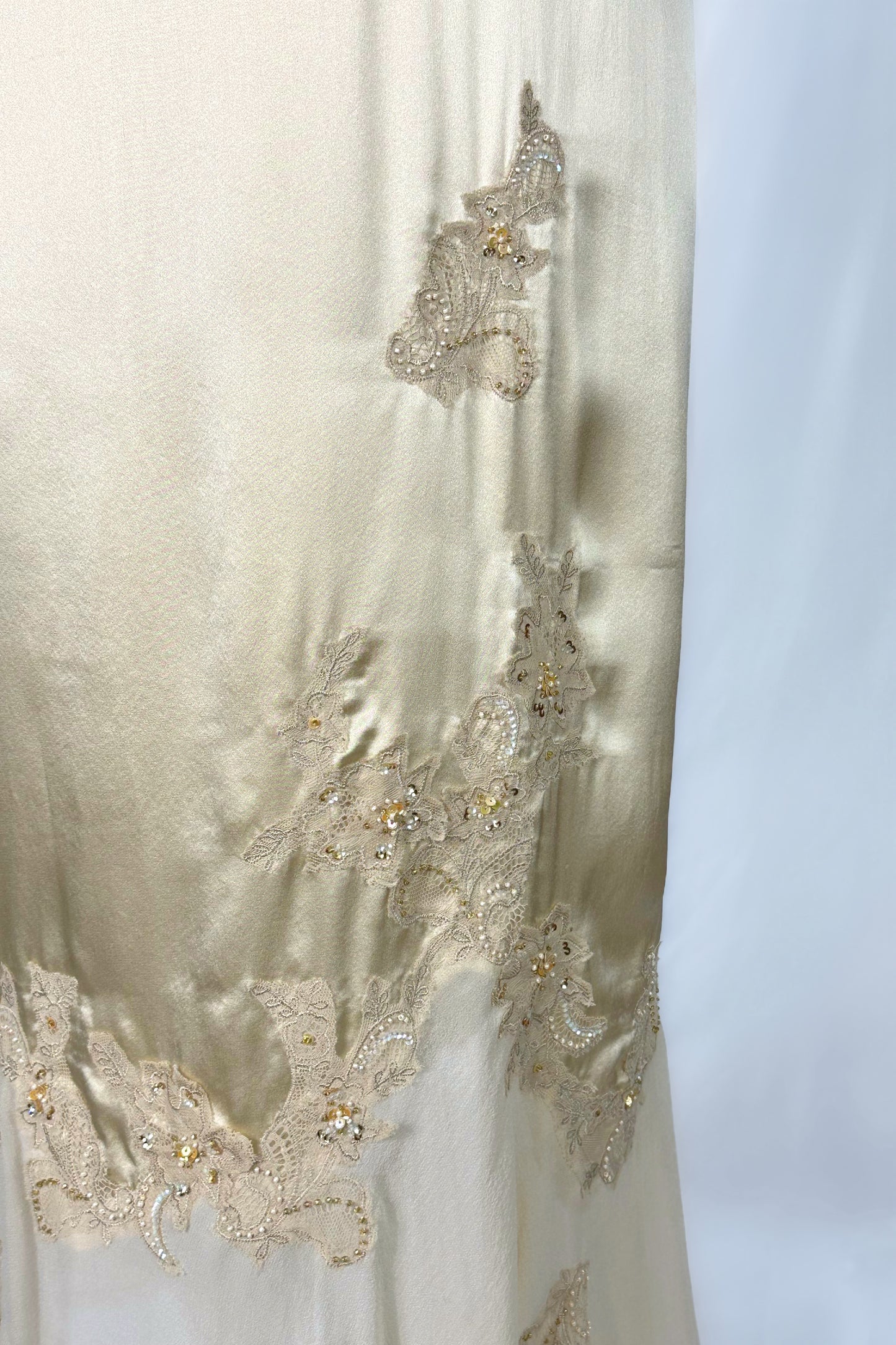 GOLDEN CHAMPAGNE SILK EMBELLISHED MIDAXI DRESS