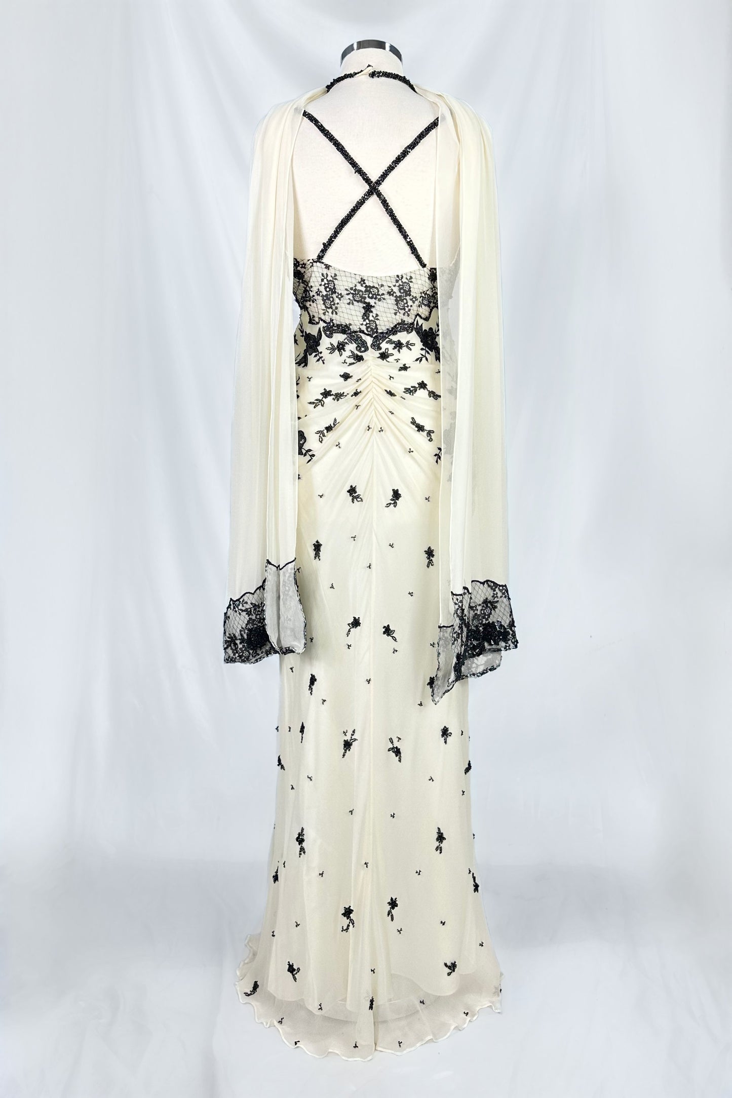 NOIR ENCHANTRESS SILK IVORY EMBELLISHED GOWN WITH MATCHING SCARF