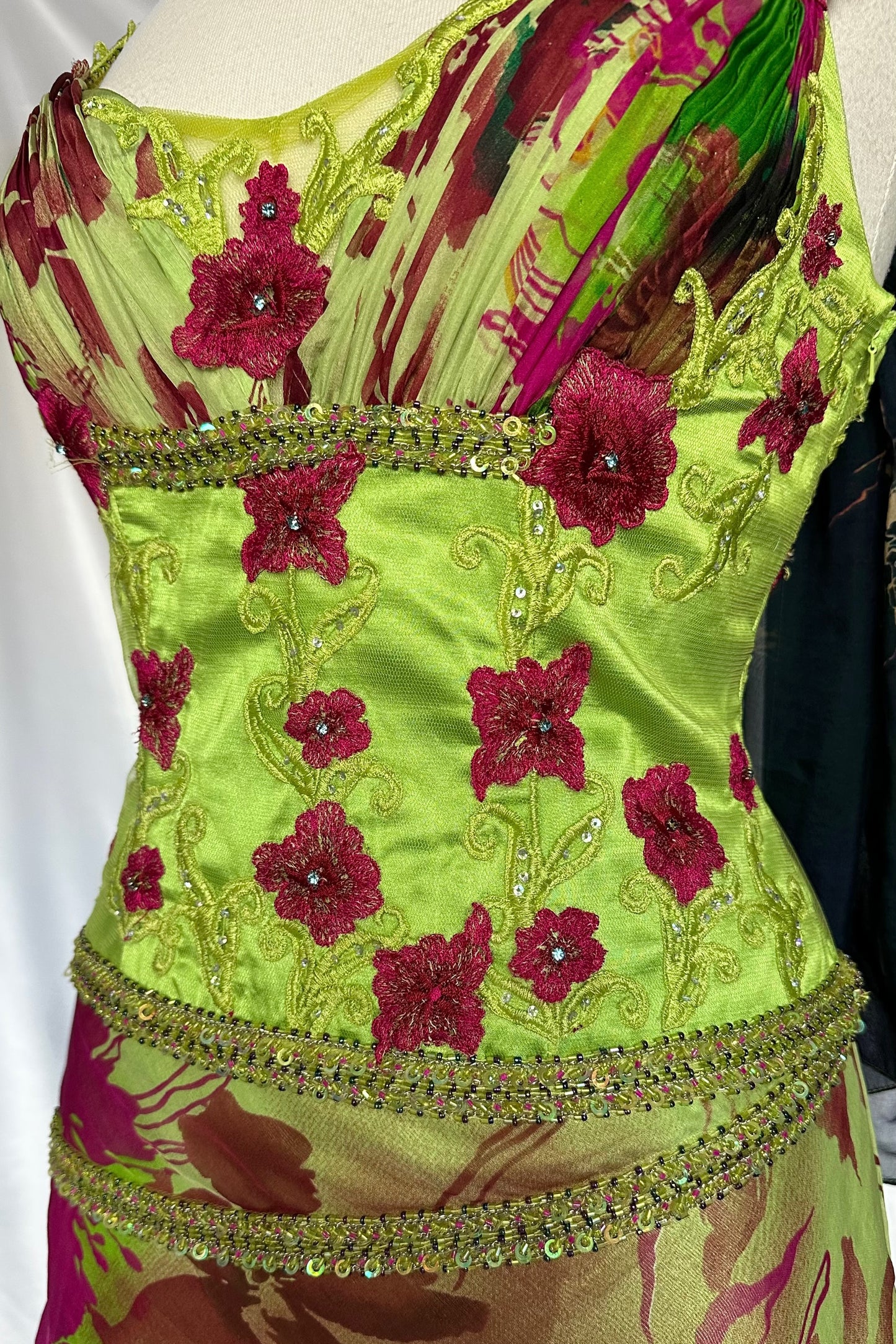 TROPICAL OASIS SILK EMBELLISHED MIDAXI DRESS WITH MATCHING SCARF