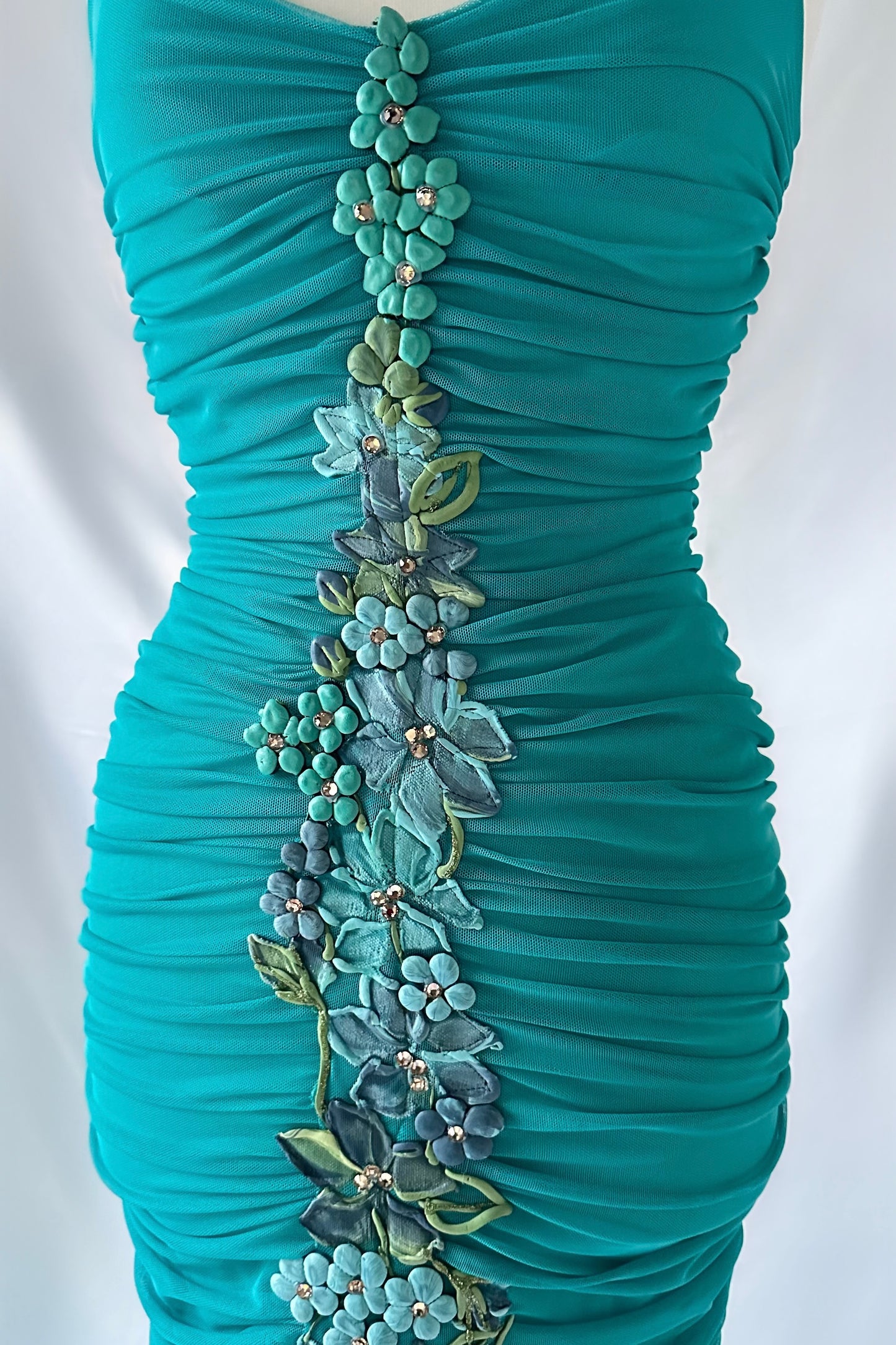 TURQUOISE GLAMOUR FISHTAIL GOWN BY EMA SAVAHL COUTURE