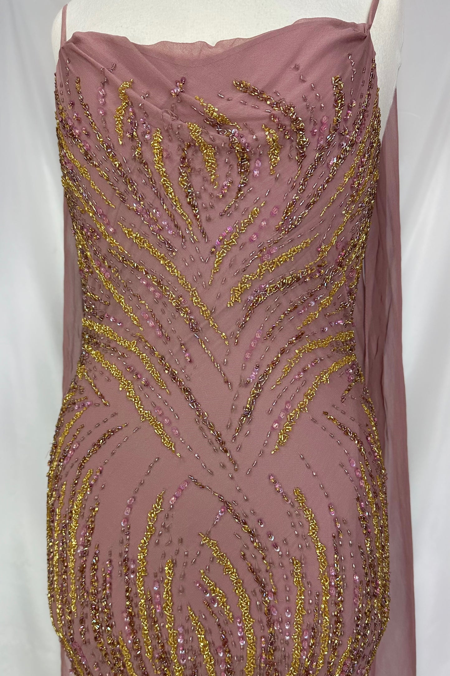 MUTED BLUSH MAUVE EMBELLISHED SILK GOWN & MATCHING SCARF SET