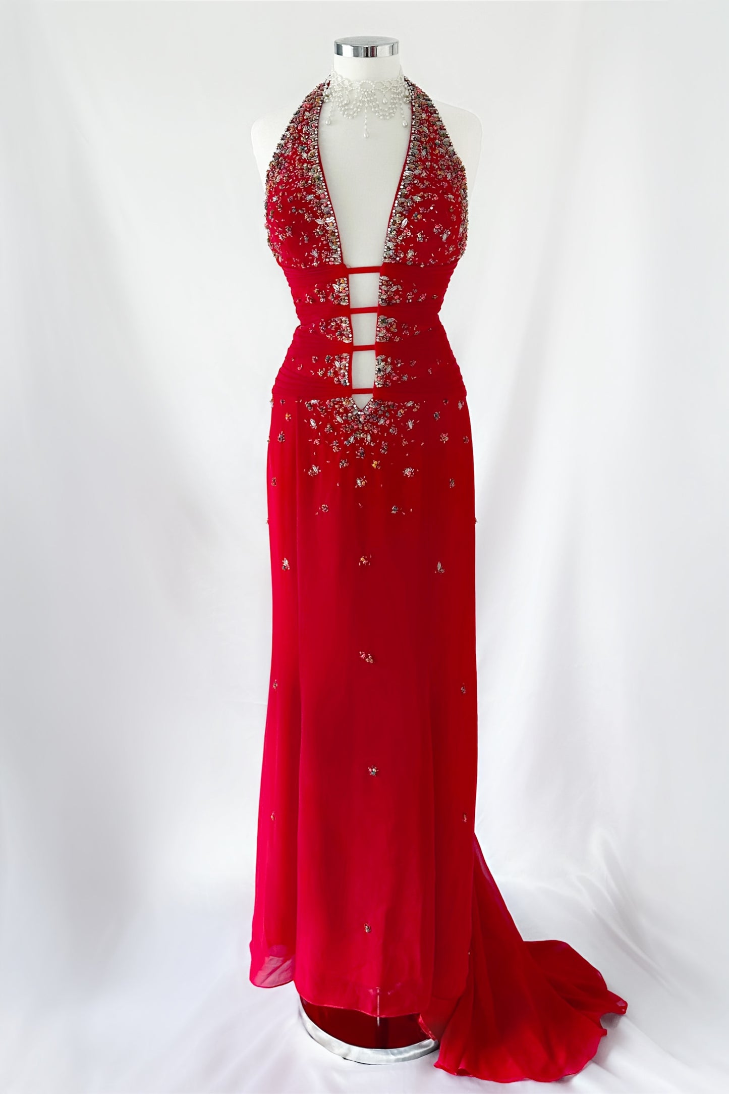 CHERRY VIXEN BACKLESS EMBELLISHED GOWN