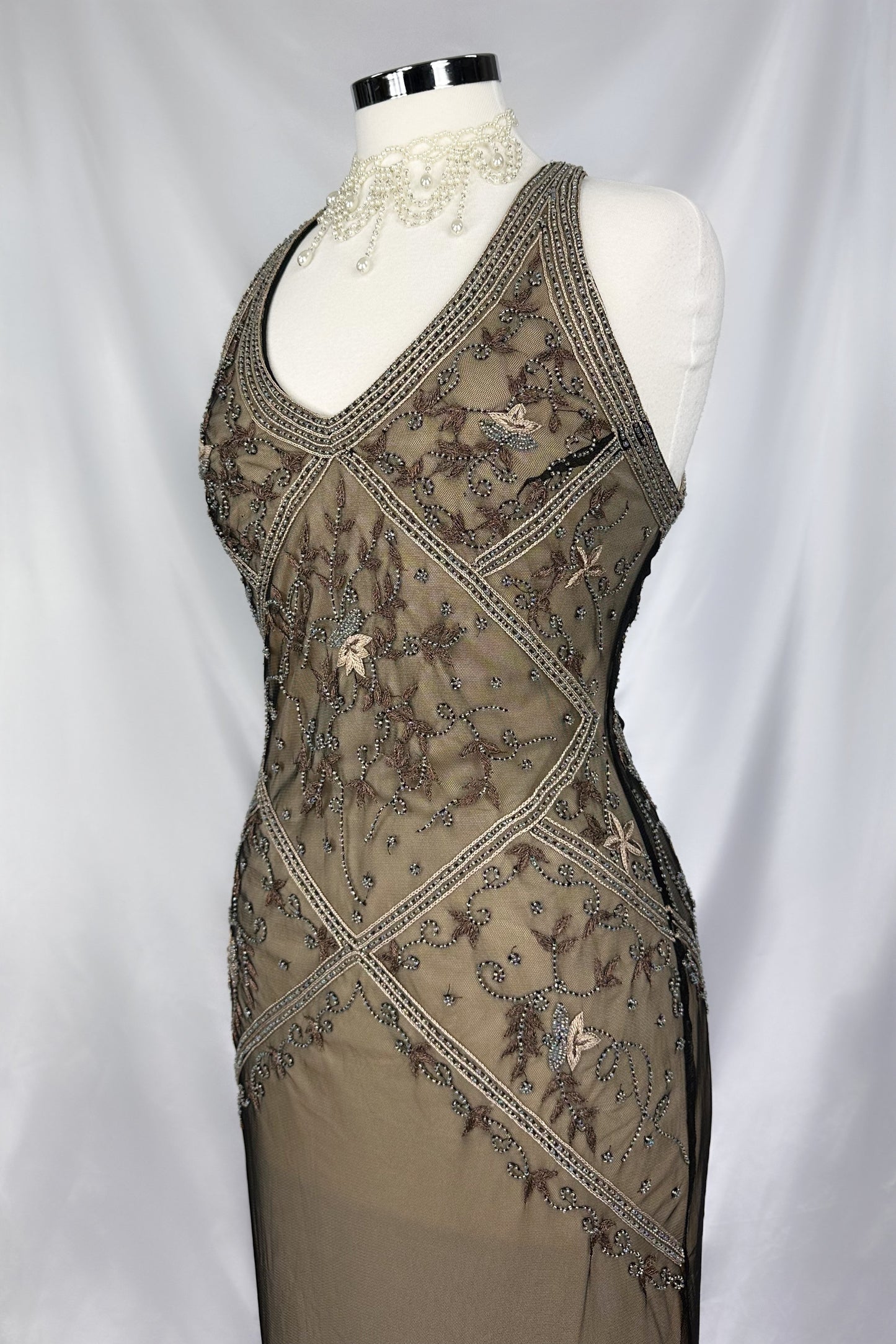 NUDE ELEGANCE MESH EMBELLISHED BACKLESS GOWN