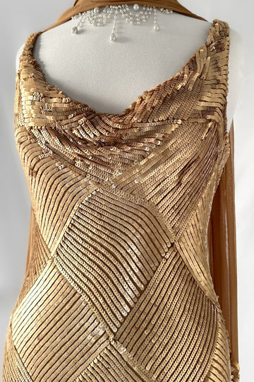 Gilded Gold Embellished Sequin Silk Gown With Matching Shawl – Xoxofitz