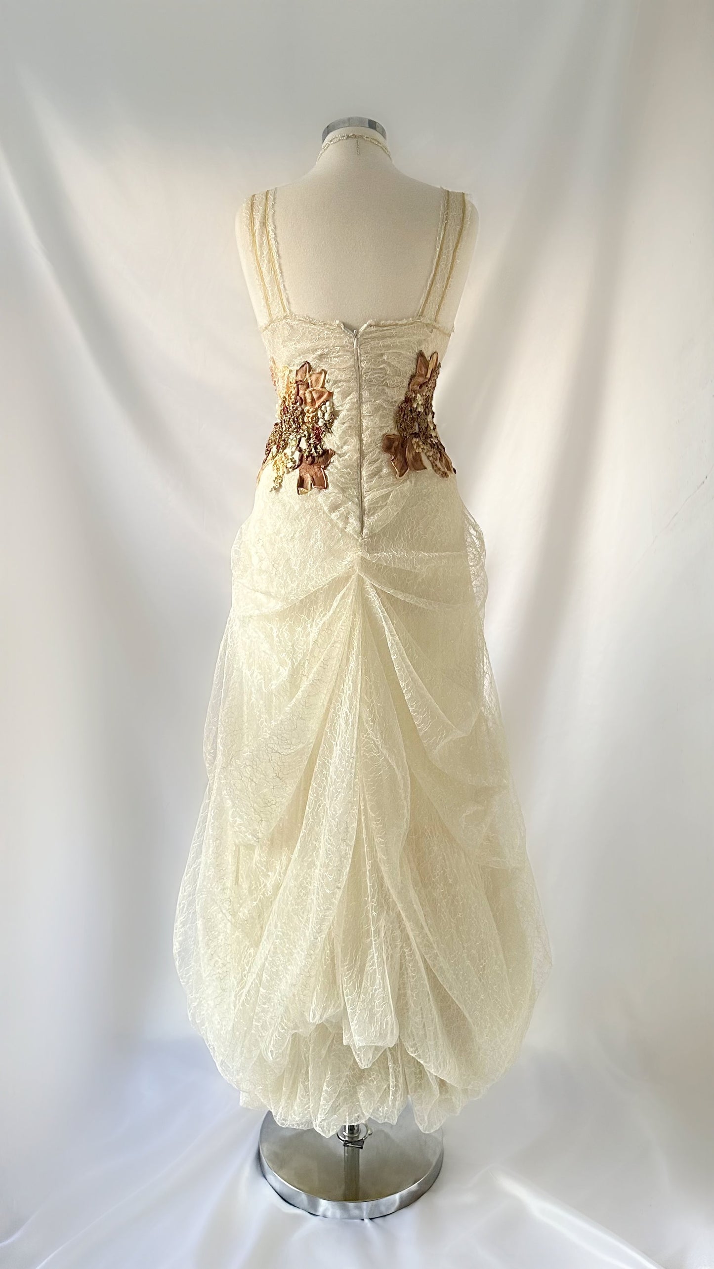 IVORY DRAPED LACE BUBBLE HEM GOWN BY EMA SAVAHL COUTURE
