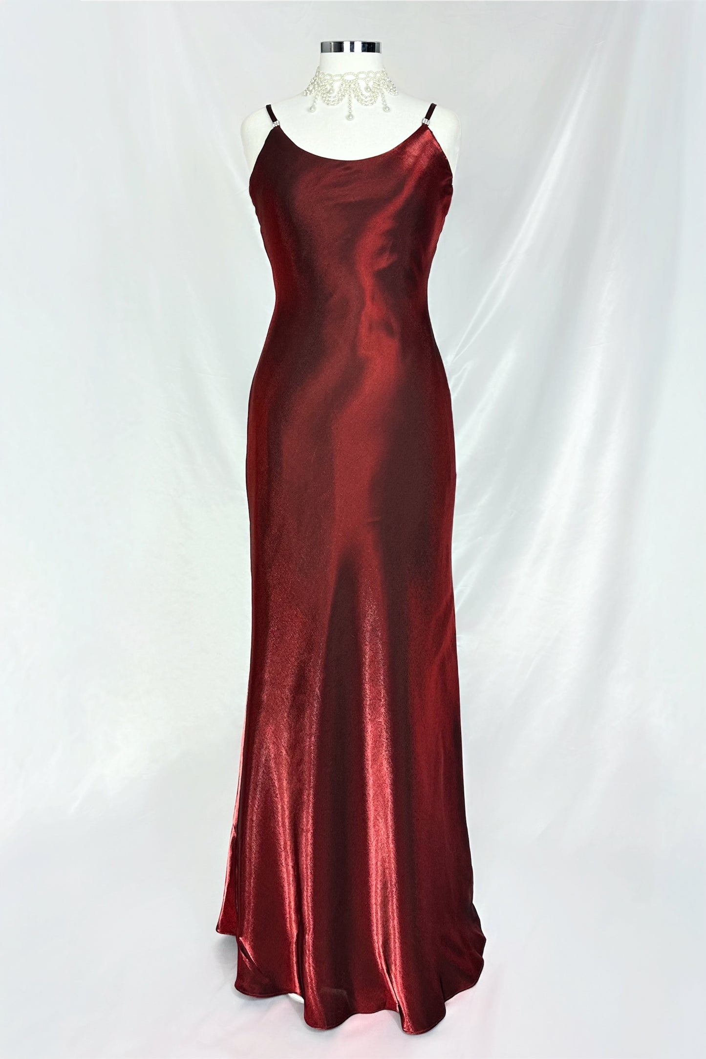 RED MERLOT IRIDESCENT BACKLESS GOWN
